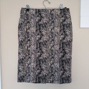 EUC women's Talbots pencil skirt size 8